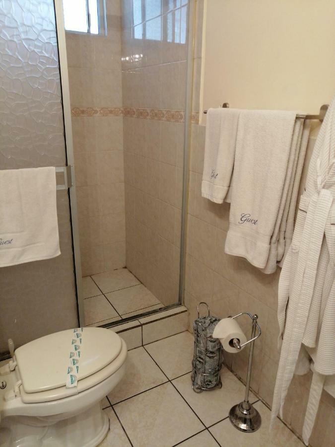 Апартаменты Pied-A-Terre Center Of Тихуана Экстерьер фото